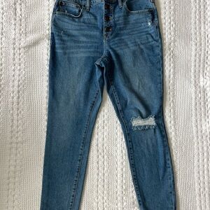 J. Crew Women's 10” High rise skinny Jeans with Distressed Detail Size 8